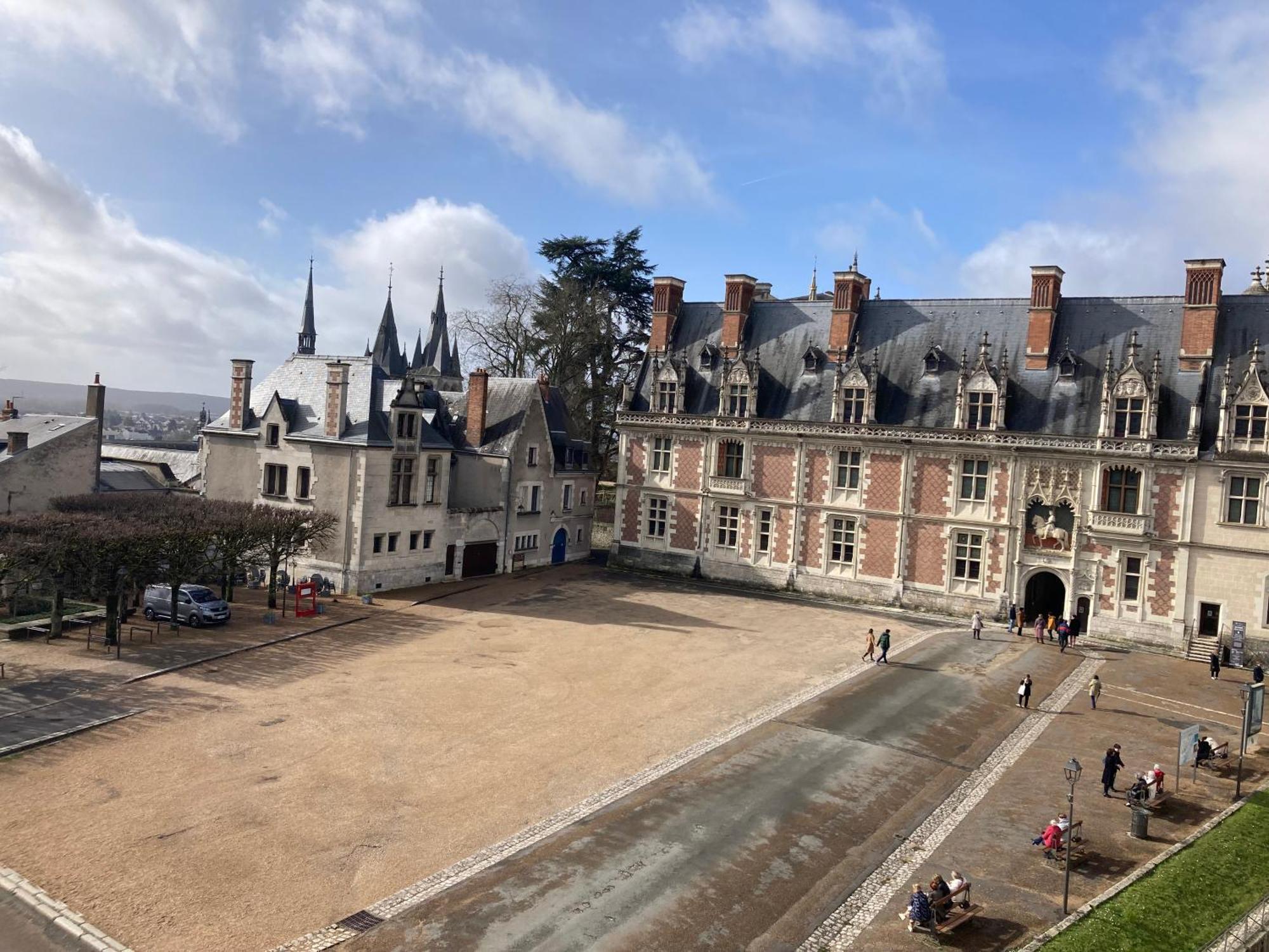 Apartmán Un Sejour Royal Au Calme Blois Exteriér fotografie